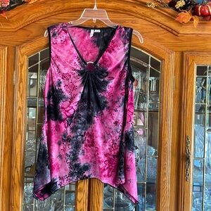 Sami Jo women’s Pink and black top Size XL